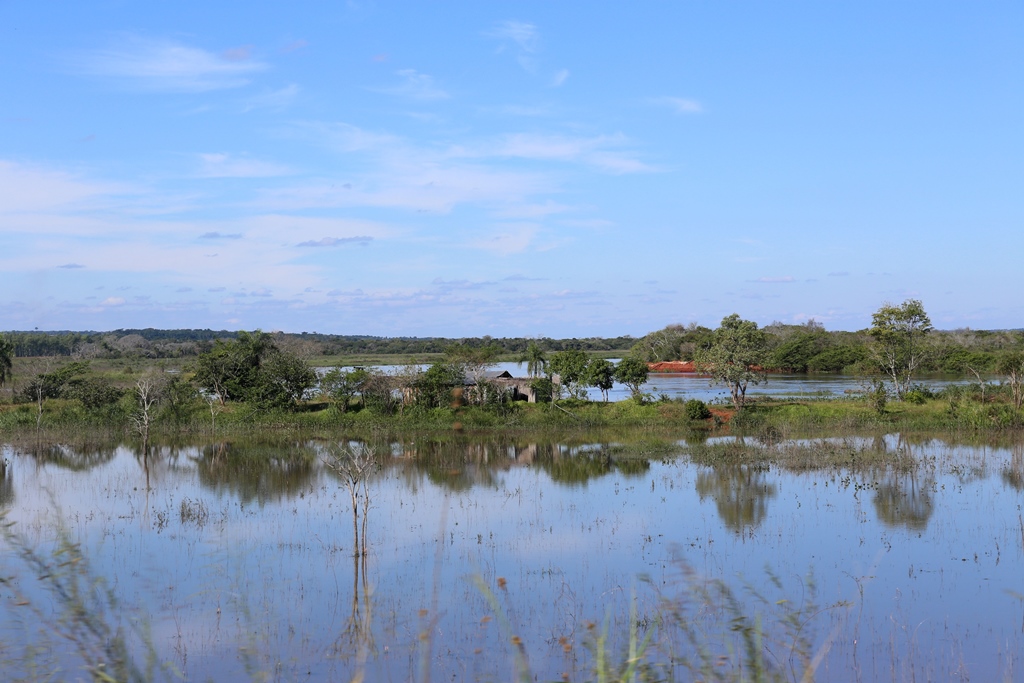 Paraguay = Wasser, das zum Wasser geht